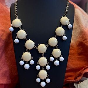 Vintage 1950’s Elegant Cream and White Statement Necklace